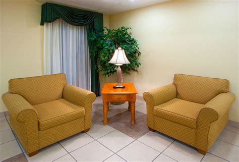 Discount Coupon for Holiday Inn Express Hotel & Suites ELKINS in Elkins ...