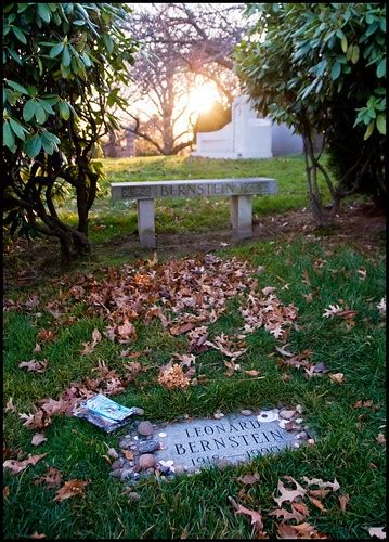 Leonard Bernstein Grave, Sunset, Green-Wood Cemetery | Flickr