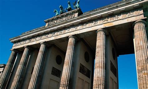 18 Astonishing Facts About Brandenburg Gate - Facts.net