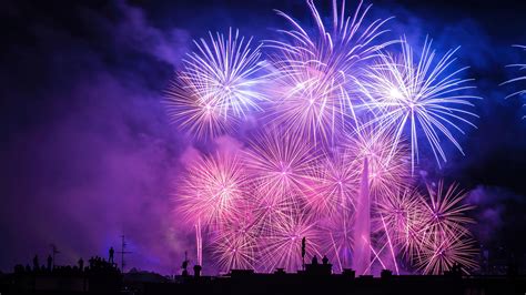 New Year Fireworks 4K #6590e Wallpaper PC Desktop