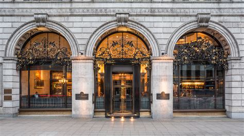 The Wolseley - Restaurant Review | Condé Nast Traveler