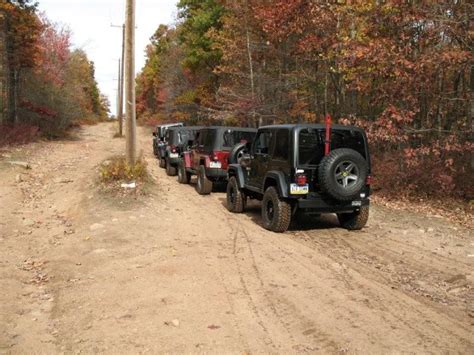 Rausch Creek Trail Run November 2007 Jeep Mud Rocks Woods 3 | jeepfan.com