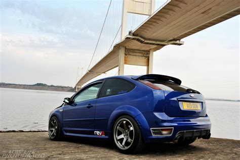 Ford Focus ST mk2 in Blue color, tuning, big rims | Ford focus, Ford motorsport, Ford focus st