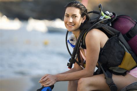 How To Become A Certified Scuba Diver And Expand Your Horizons ...