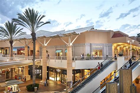 Fashion Valley Shopping Center is The Ultimate Shopping Destination in San Diego County - SAN DIEGAN