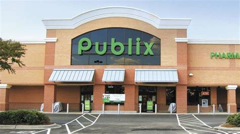 Publix locations beginning to reopen around South Florida