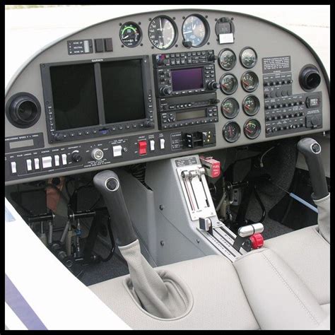 Cockpit of the 2017 Diamond Aircraft DA-20-C1 | Cockpit, Airplane interior, Flight deck