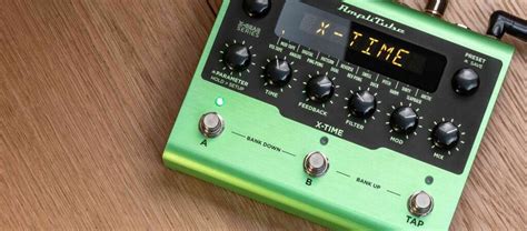 What is a Delay Pedal? We Answer All The Essential Questions About It! (2023)