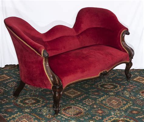 Victorian Couch - Antiques Atlas