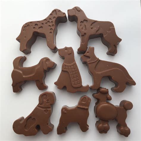 Milk chocolate dogs | Caithness Chocolate