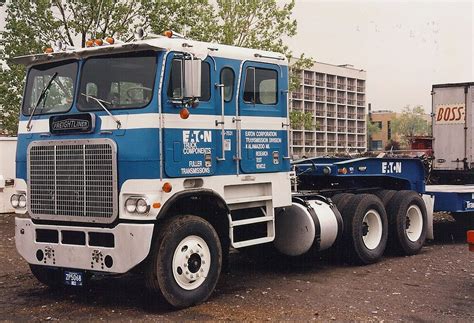 Freightliner "PowerLiner" 4 door | Eaton Co. truck at a truc… | Flickr