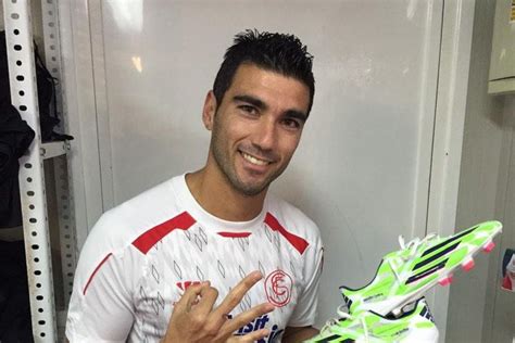 Jose Antonio Reyes' car was above 220kmph before crash: Police - The Statesman