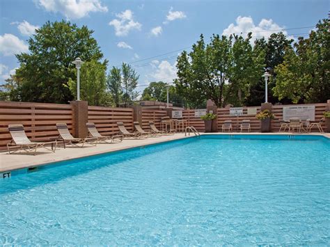 Nashville Hotels Near Vanderbilt University | Holiday Inn® Nashville ...