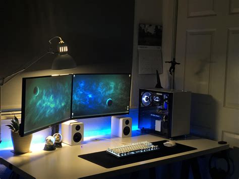 My updated minimalist setup! | Minimalist setup, Setup, Pc setup