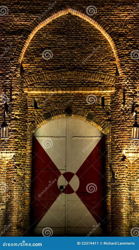 Spooky gate stock image. Image of house, castle, gate - 23319411