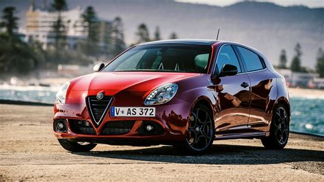 Sfondi desktop alfa romeo giulia – Sfondo moderno