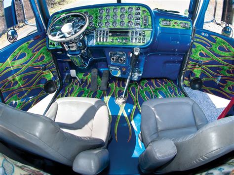 Peterbilt Show Trucks Interior | Psoriasisguru.com