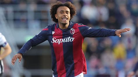 Man United, Bologna agree deal for Joshua Zirkzee - source - ESPN