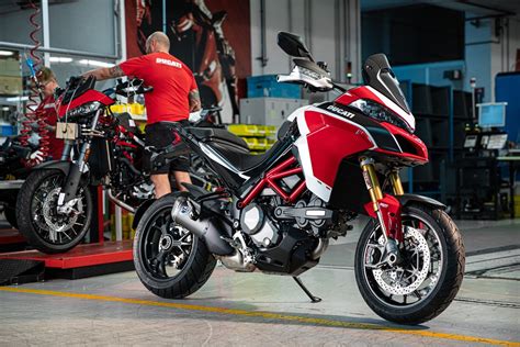 La nueva Ducati Multistrada V4 llegará en 2021 | espíritu RACER moto