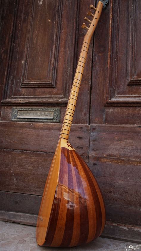 Baglama (Saz) Turkish Instrument