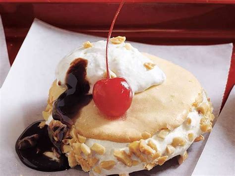 Banana Split Ice Cream Recipe | Chocolate Ice Cream Recipes