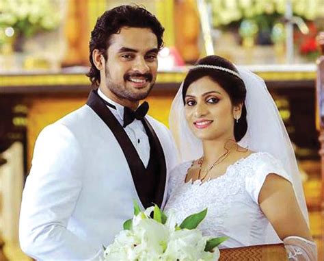 Tovino Thomas Biography, Height, Weight, Age, Movies, Wife, Family ...