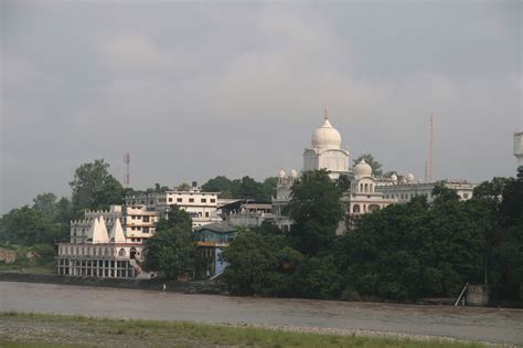 Gurudwara Paonta Sahib - Paonta Sahib - World Gurudwaras