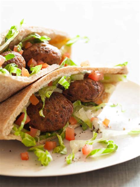 Falafel Pita Sandwiches | Sandwich recipe | Spoon Fork Bacon