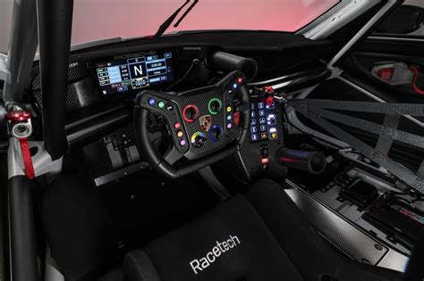 ポルシェ、新型GT3カー『911 GT3 R』を正式発表。992型は4.2Lフラット6を搭載 | autosport web