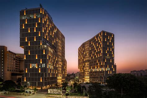 Mondeal Heights twin corporate towers @ Ahmedabad, India. Lighting design by "Atelier dada ...