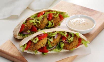 Falafel Pita Pockets - Lovely Food Blog