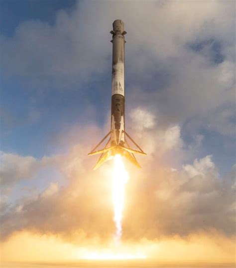 Flying Your Loved One on the SpaceX Falcon Heavy | Memorial Spaceflights