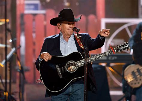 George Strait in Fort Worth: 5 Ways He Proved He's Still the King