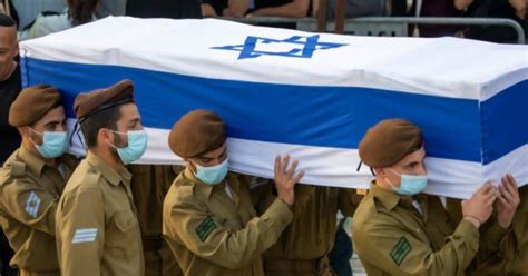 Hundreds Attend Funeral of IDF Soldier Killed by Palestinian Rock Thrower