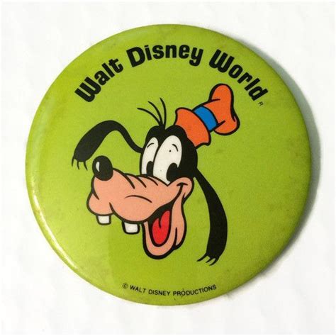 Vintage Goofy button Walt Disney World Amusement Park pinback travel souvenir Large pin | Disney ...