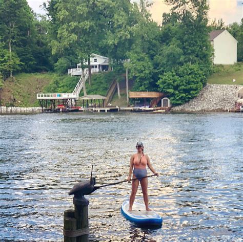 Stand up Paddle Boarding SUP on Heritage Lake in Coatesville, Indiana ...