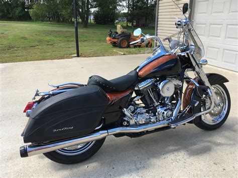 2005 Harley-Davidson® FLHRS/I Road King® Custom for Sale in Carterville, IL (Item 669881)