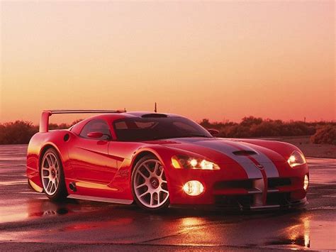 Dodge Viper GTS-R Concept Specs, Top Speed & Engine Review