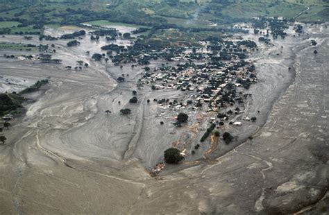 Colombia: 1985 Nevado del Ruiz Eruption | PreventionWeb