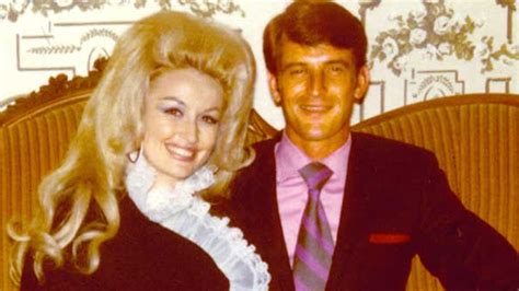 Dolly Parton Talks 54-Year-Marriage to Carl Thomas Dean