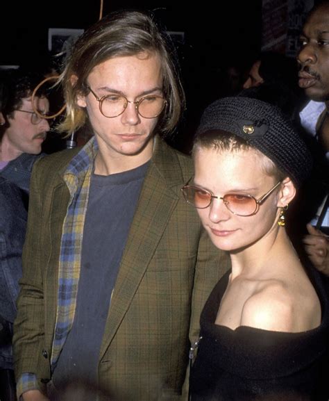 Some Romantic Photos of River Phoenix and Martha Plimpton From the Late 1980s | Vintage News Daily