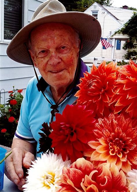 Obituary of Oakley Porrey | Willard H. Scott Funeral Home serving W...