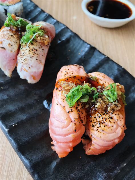 Dish of the Week | Seared Salmon Nigiri from Fuji - Confessions of a Chocoholic