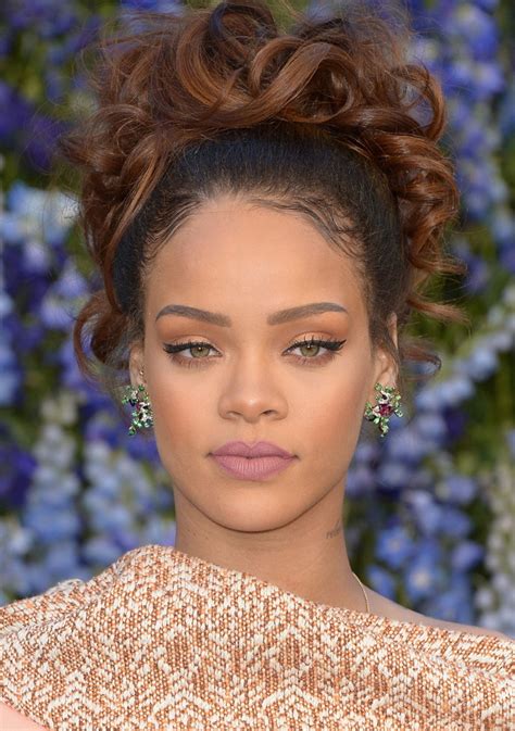 The 30 Best Celebrity Makeup Looks of 2015 | Glamour