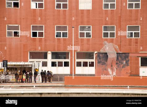 Bicocca district in Milano, with old factory, loft and University ...