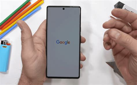 Google Pixel 6 Pro durability test: overall bending resistance is good