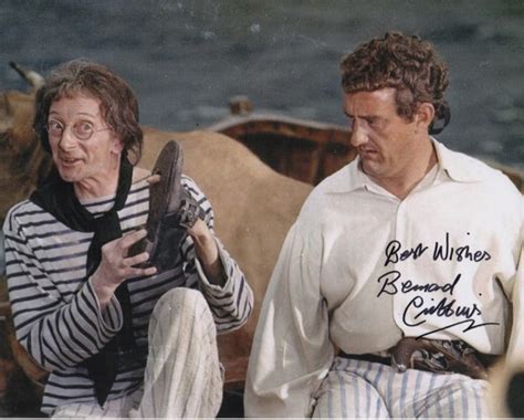 Carry On Bernard Cribbins authentic genuine signed colour photo 3