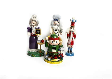 Collection of Nutcracker Village Nutcrackers | EBTH