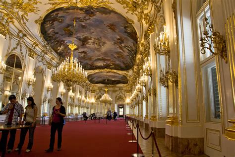 Schönbrunn Palace / Vienna | Mirror room in Schönbrunn Palac… | Flickr