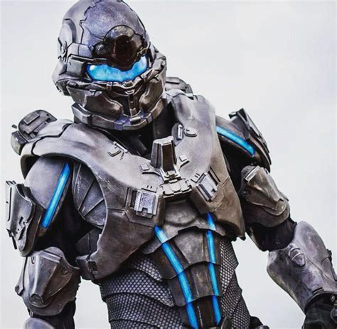 This guy made his own Spartan Locke armor : halo